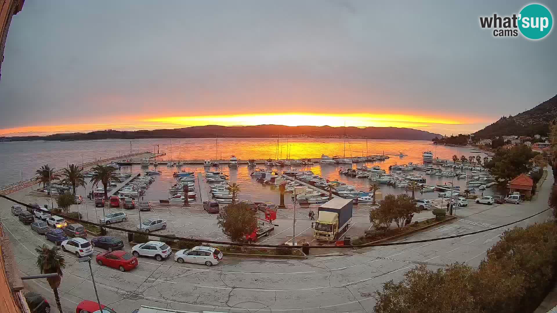 Webcam Orebić Riva – Ferry to Korčula Live