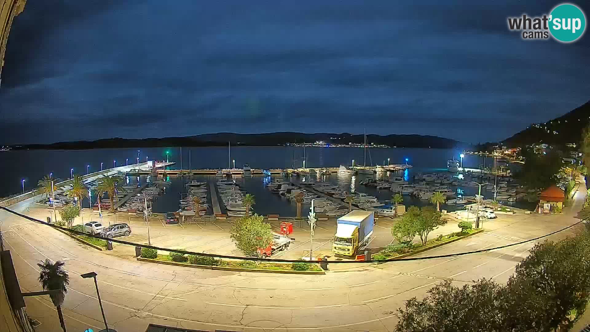 Webcam Orebić Riva – Ferry to Korčula Live