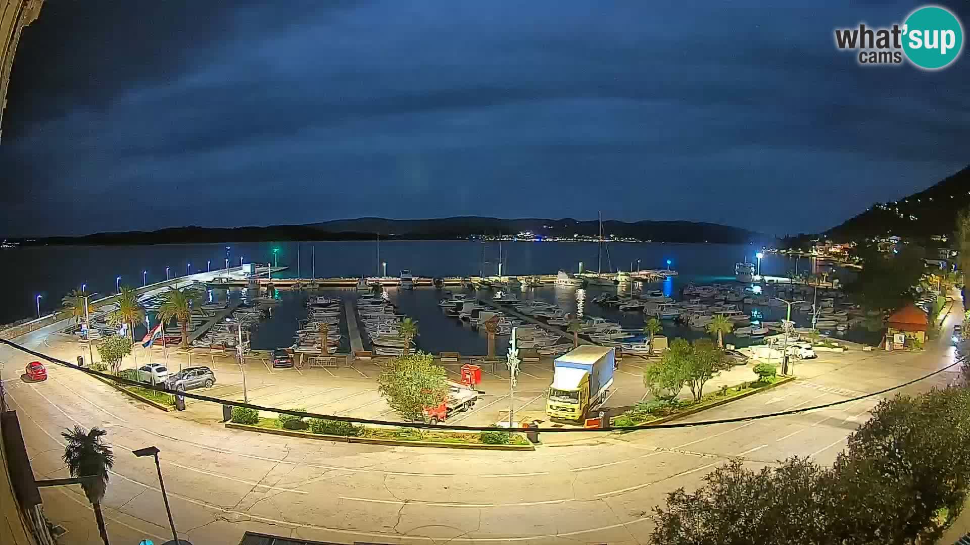 Spletna kamera Orebić Riva – Trajekt za Korčulo v živo