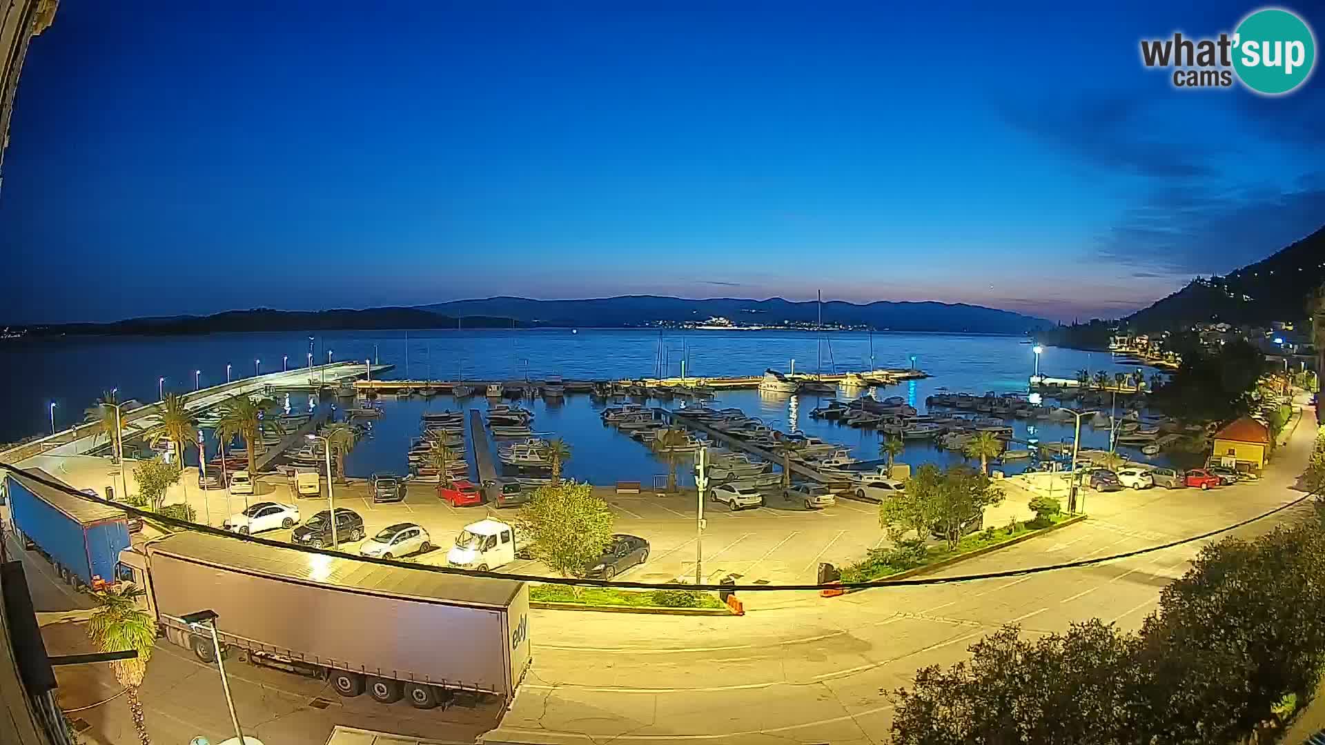 Webcam Orebić Riva – Ferry to Korčula Live