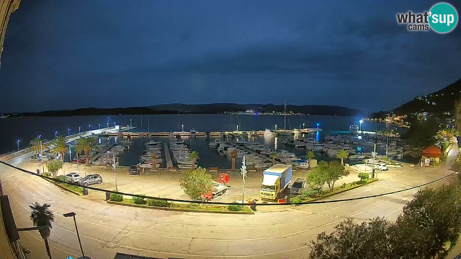 Spletna kamera Orebić Riva – Trajekt za Korčulo v živo