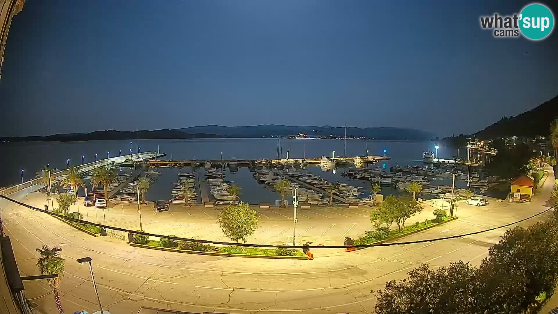 Webcam Orebić Riva – Ferry to Korčula Live