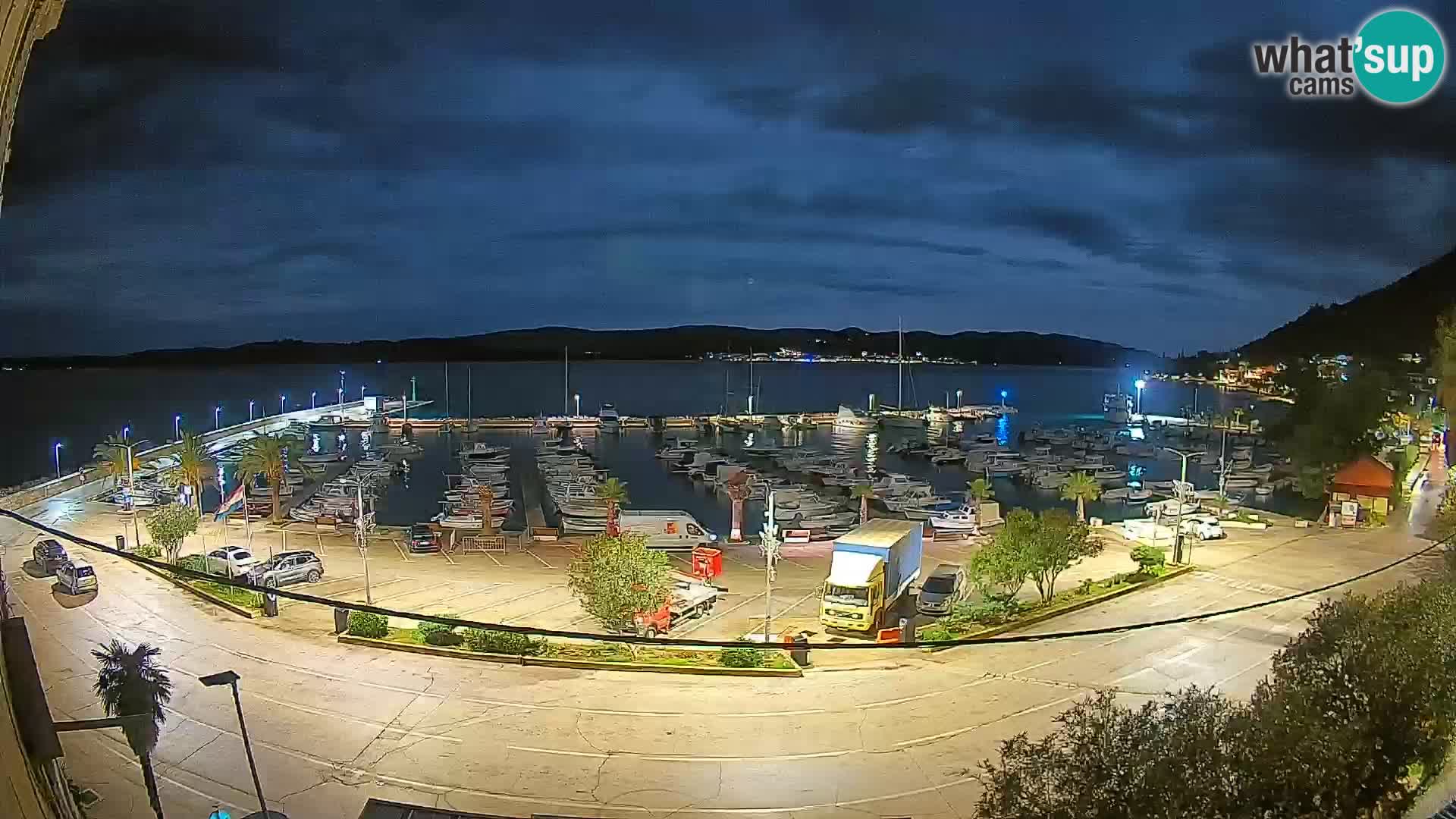 Spletna kamera Orebić Riva – Trajekt za Korčulo v živo