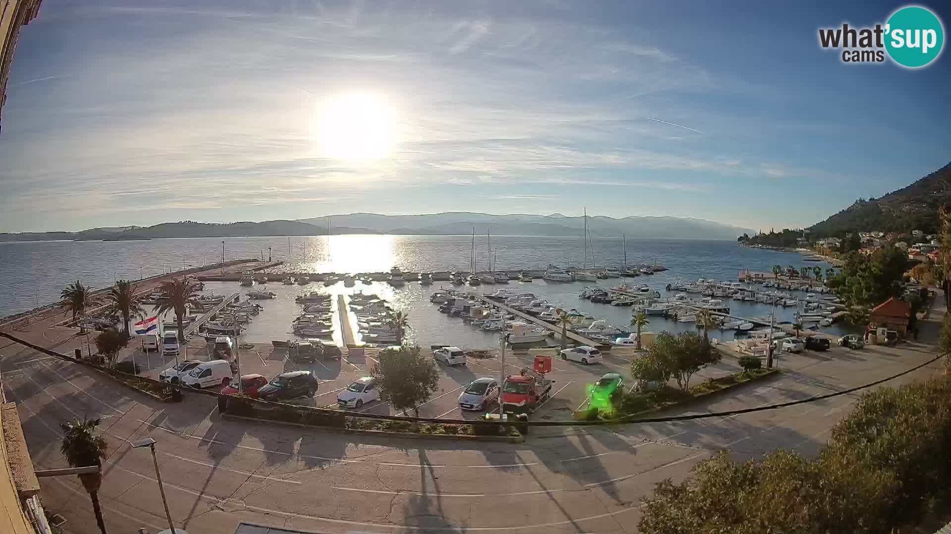 Web kamera Orebić Riva – Trajekt za Korčulu uživo