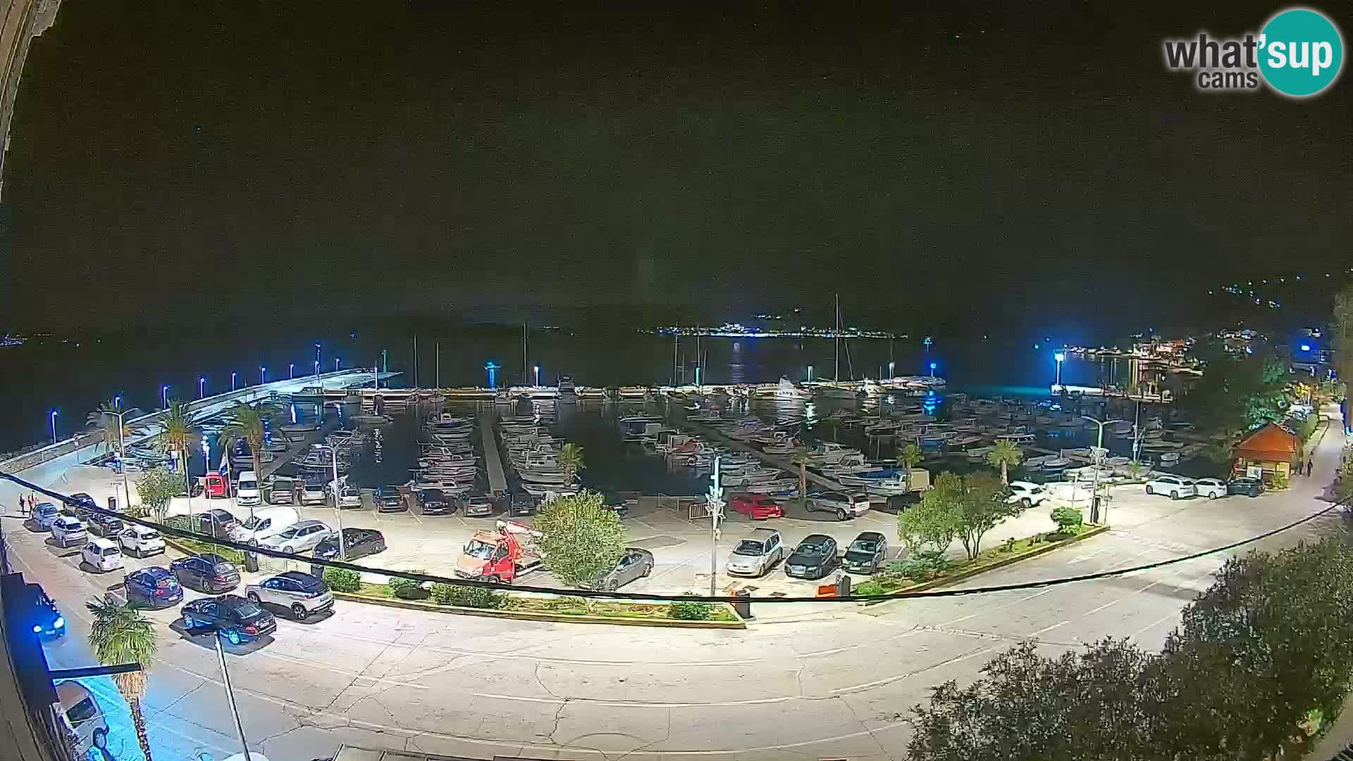 Web kamera Orebić Riva – Trajekt za Korčulu uživo