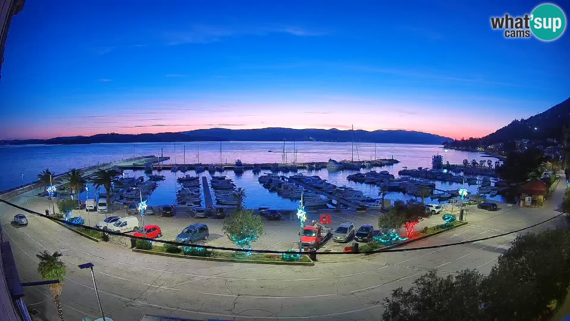 Webcam Orebić Riva – Ferry to Korčula Live