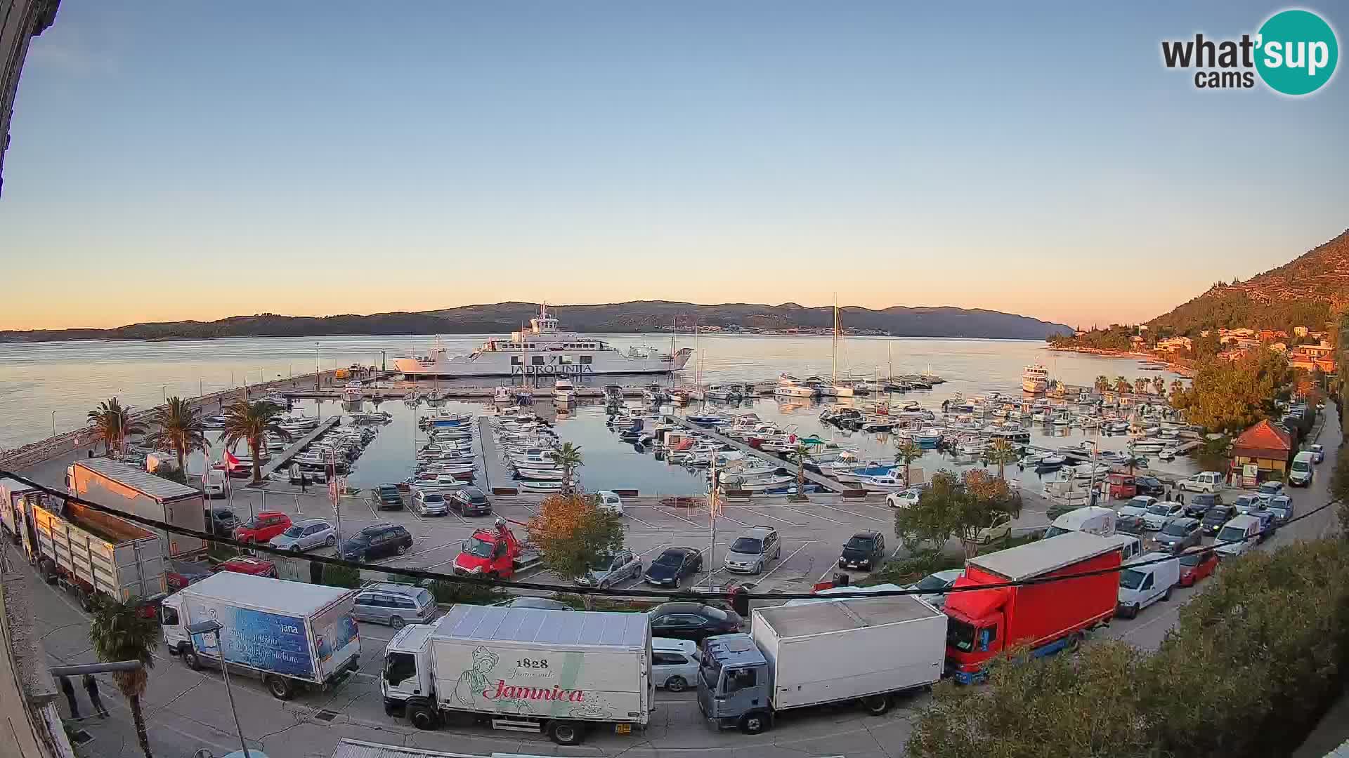 Webcam Orebić Riva – Ferry to Korčula Live