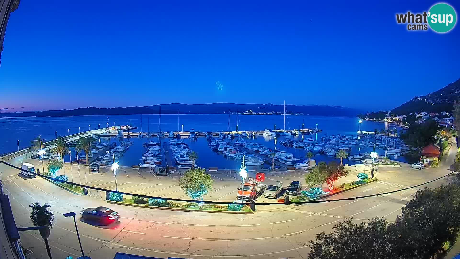 Webcam Orebić Riva – Ferry to Korčula Live