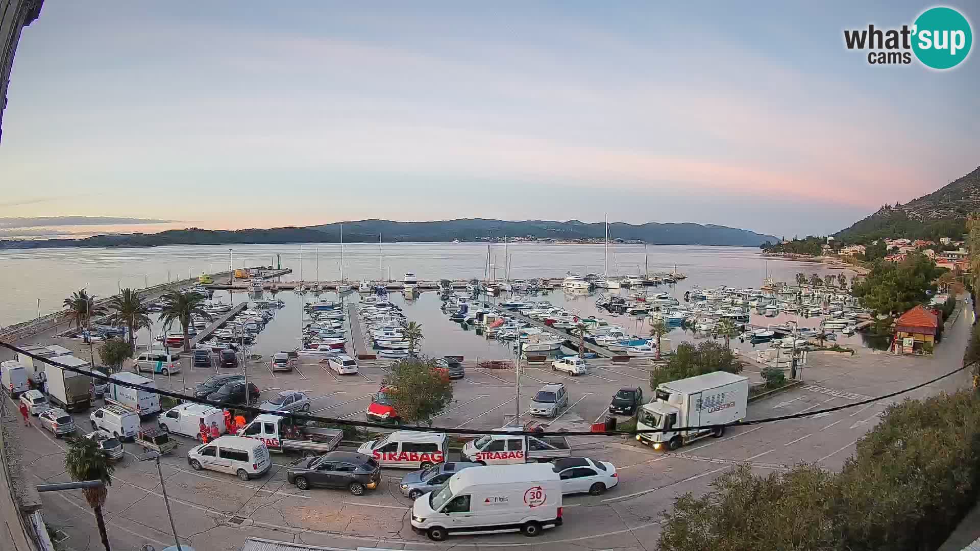 Web kamera Orebić Riva – Trajekt za Korčulu uživo