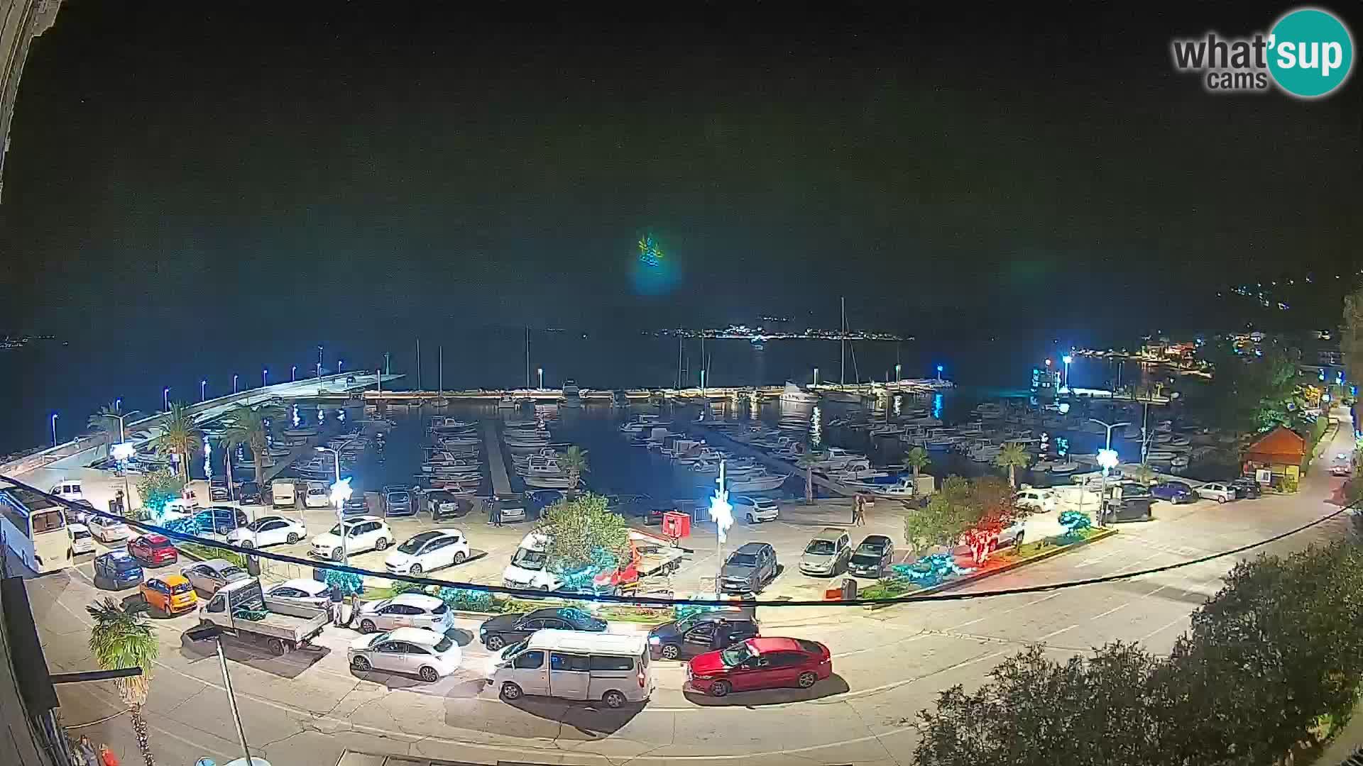 Web kamera Orebić Riva – Trajekt za Korčulu uživo