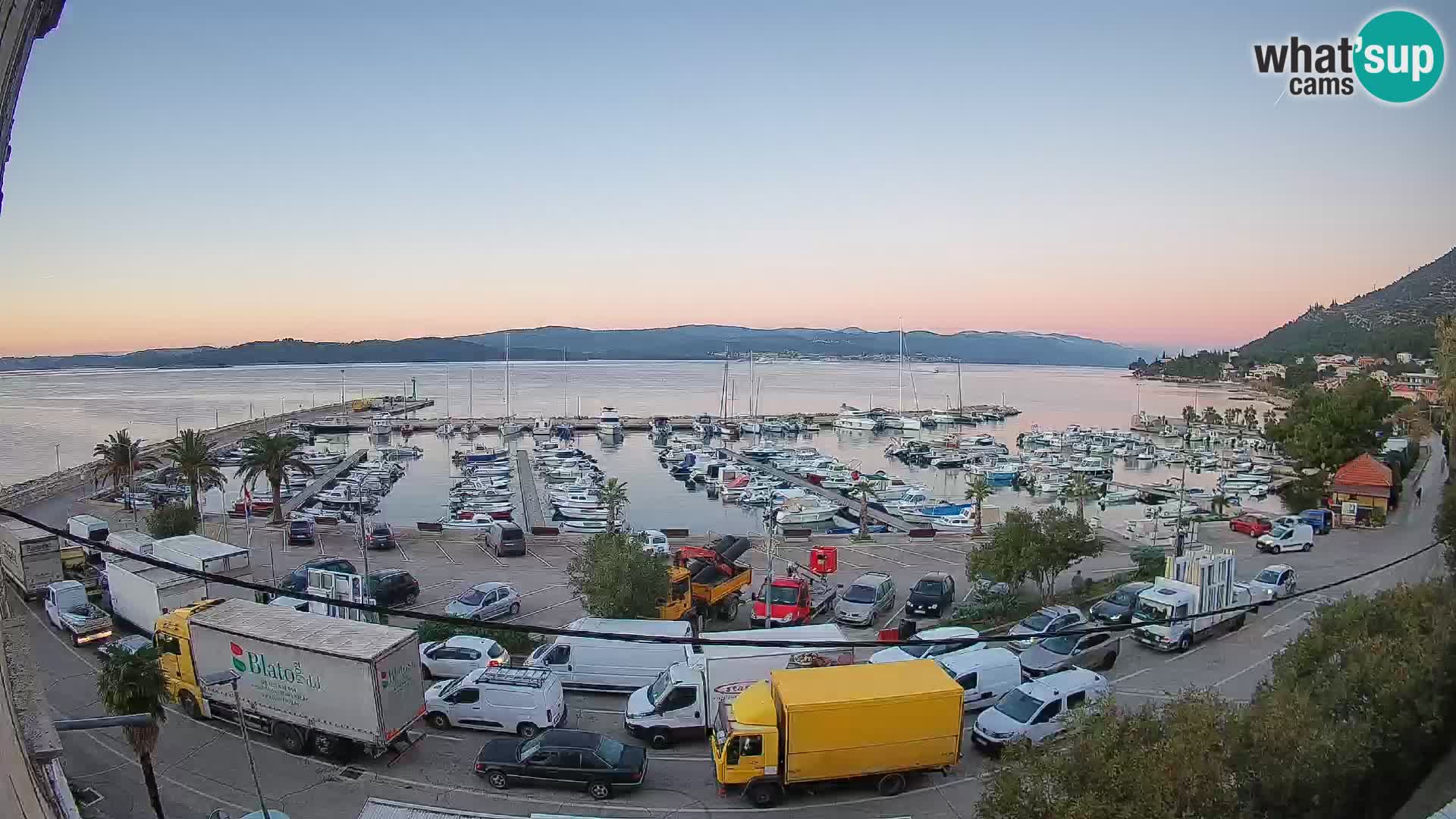 Spletna kamera Orebić Riva – Trajekt za Korčulo v živo