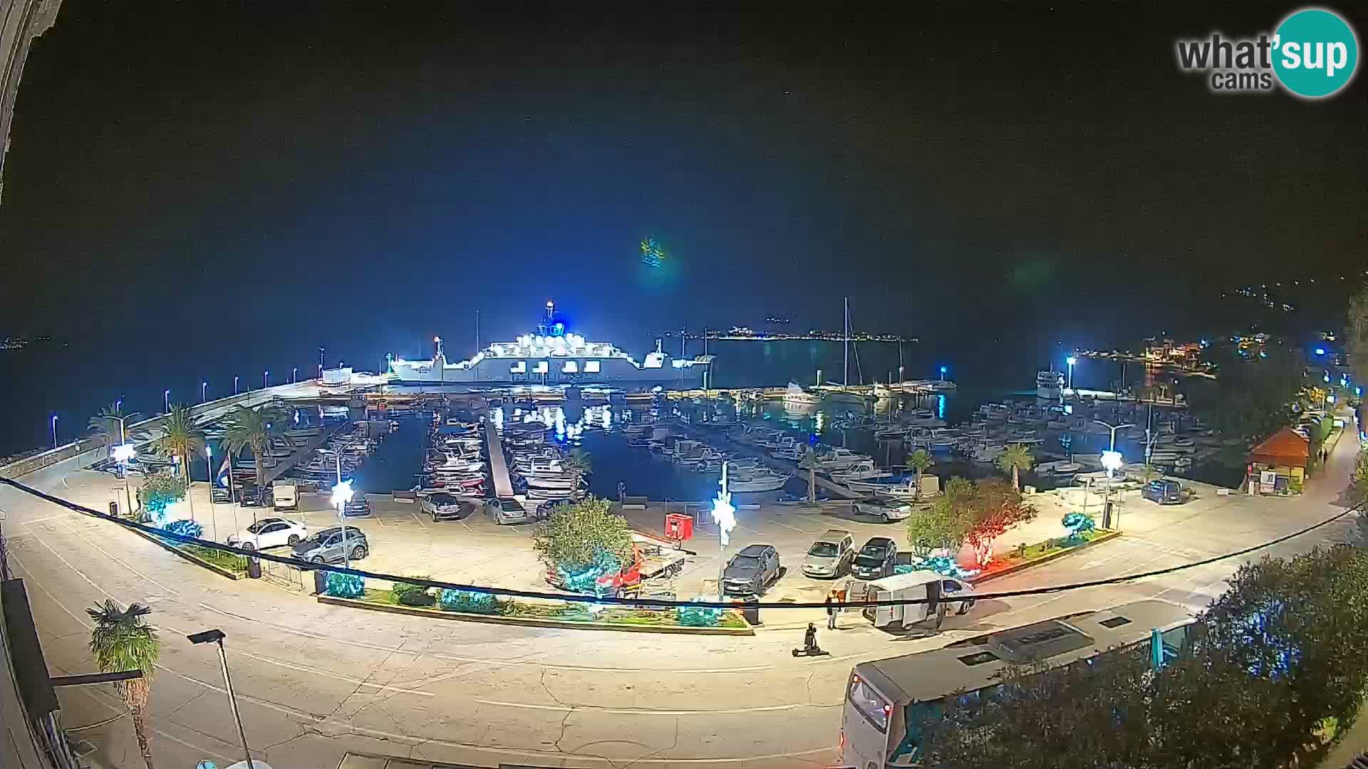 Spletna kamera Orebić Riva – Trajekt za Korčulo v živo