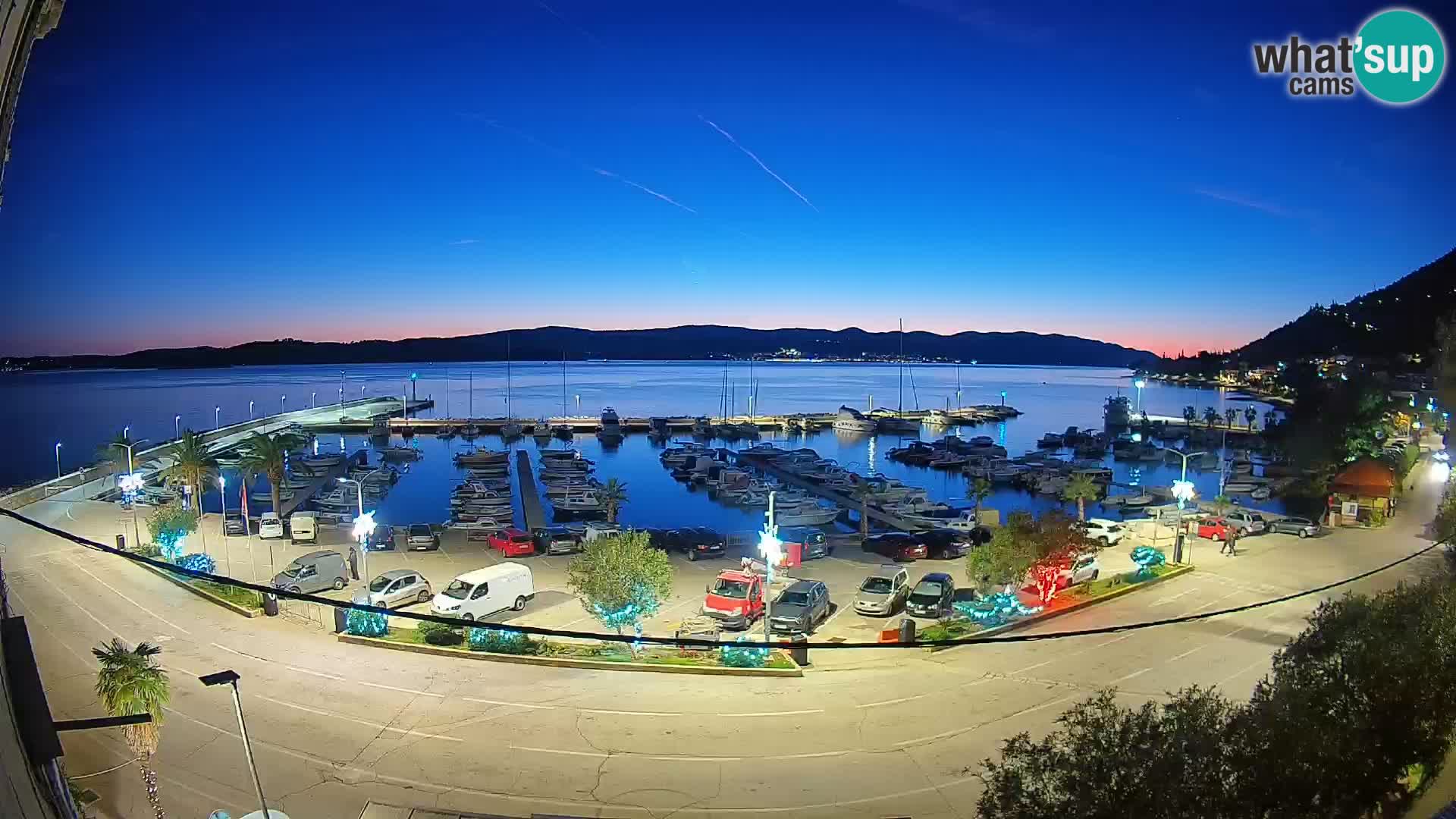 Webcam Orebić Uferpromenade – Fähre nach Korčula Live