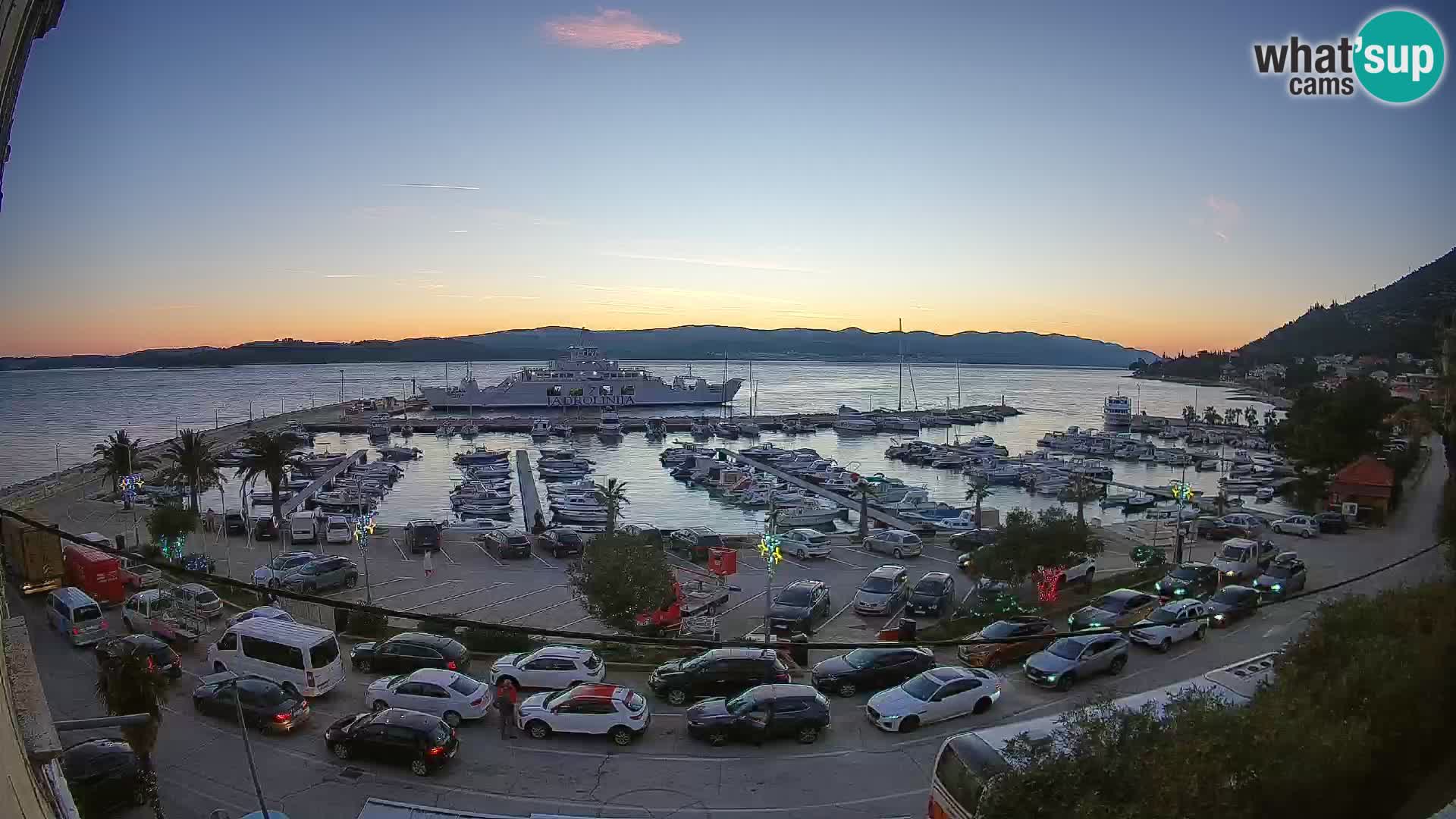 Webcam Orebić Riva – Ferry to Korčula Live