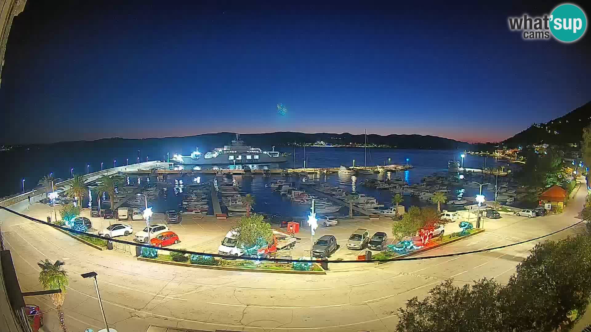 Webcam Orebić Riva – Ferry to Korčula Live
