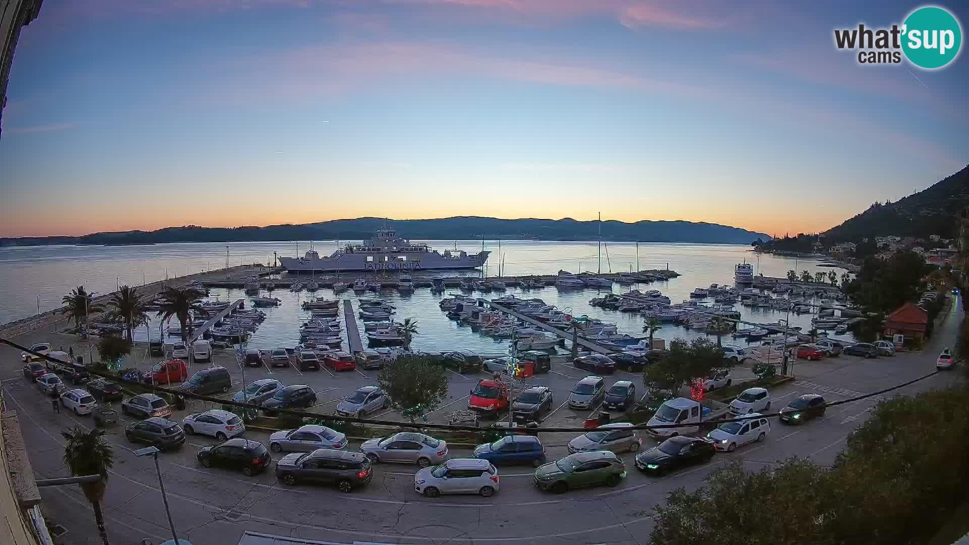 Webcam Orebić Riva – Ferry to Korčula Live
