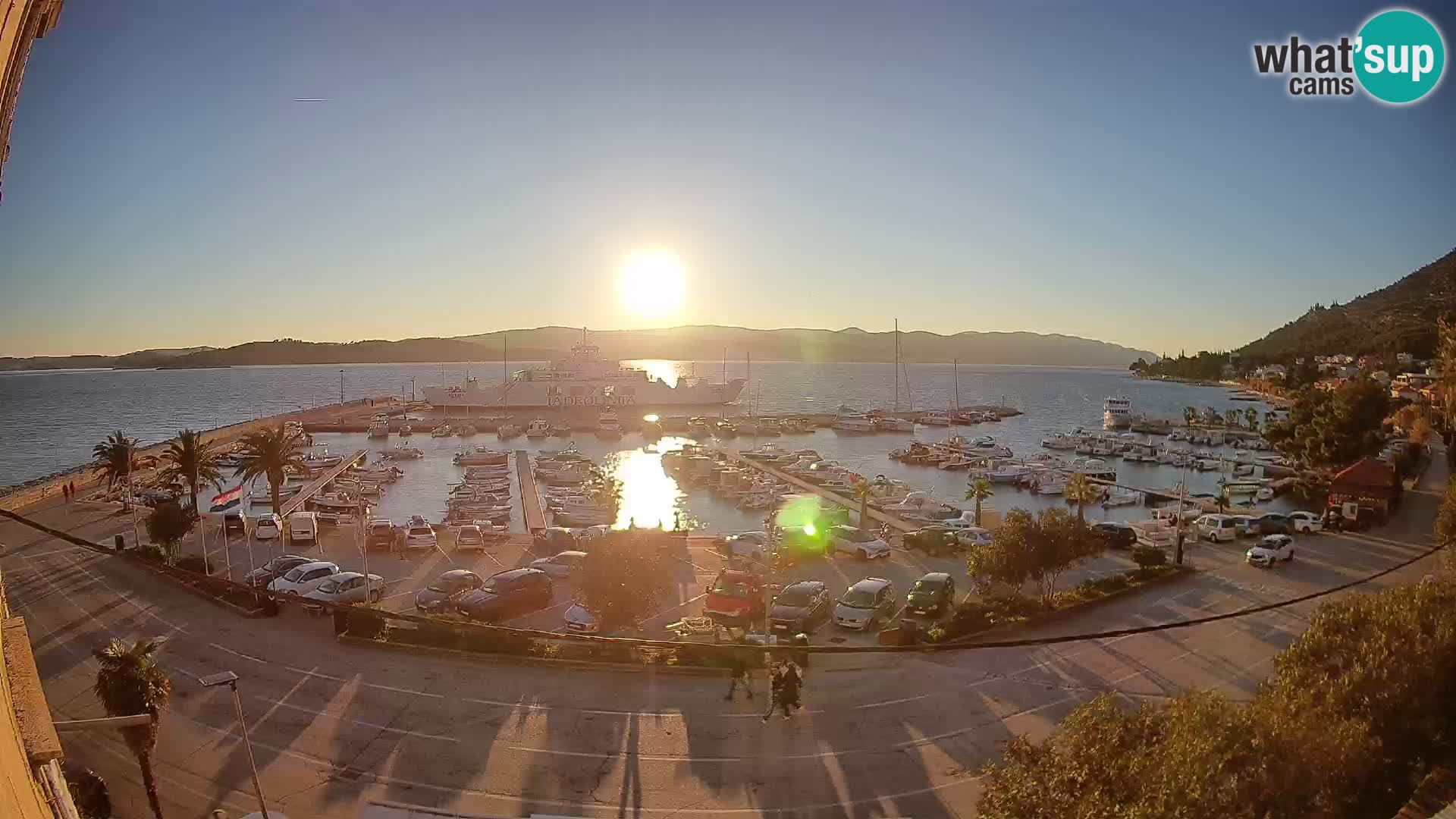 Webcam Orebić Riva – Ferry to Korčula Live