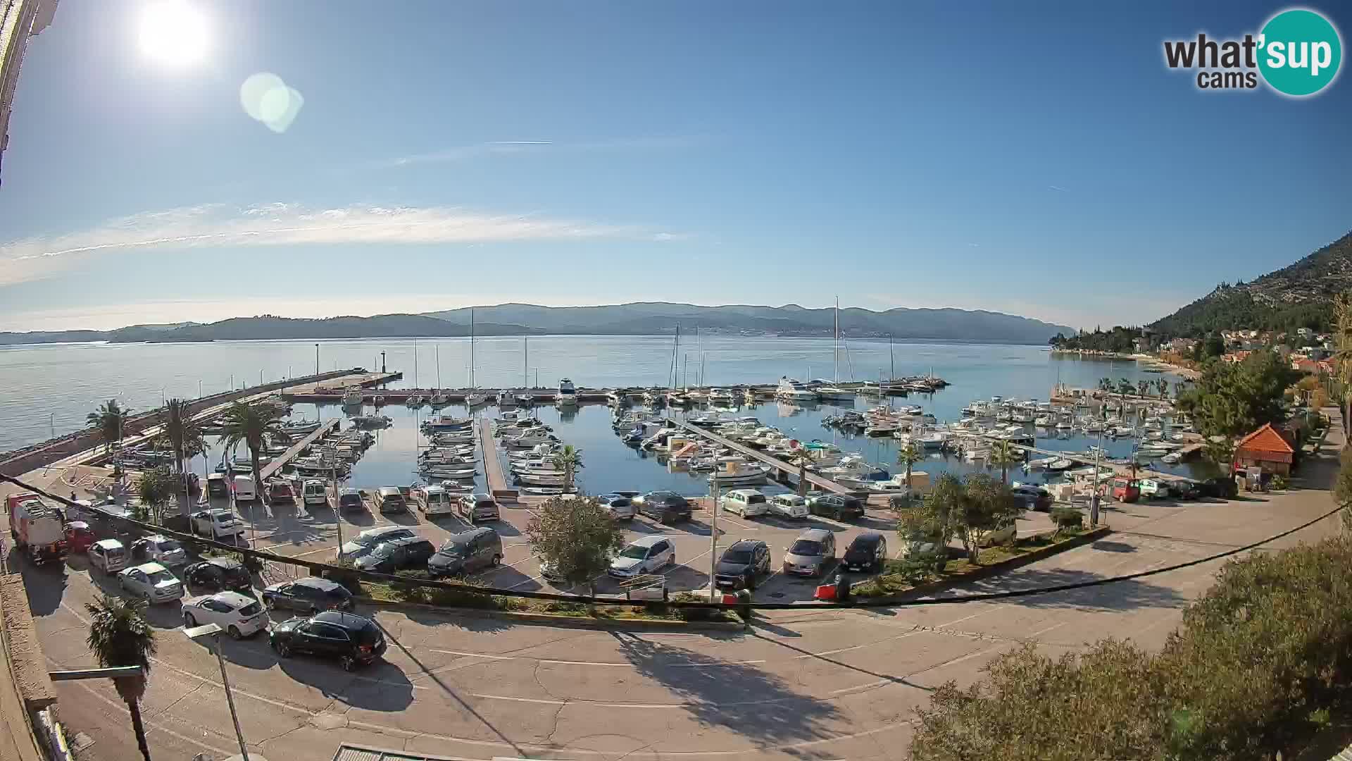 Web kamera Orebić Riva – Trajekt za Korčulu uživo