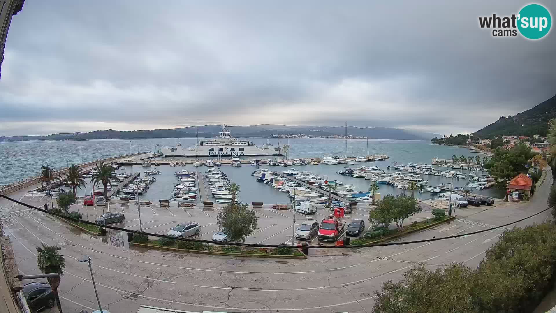 Web kamera Orebić Riva – Trajekt za Korčulu uživo
