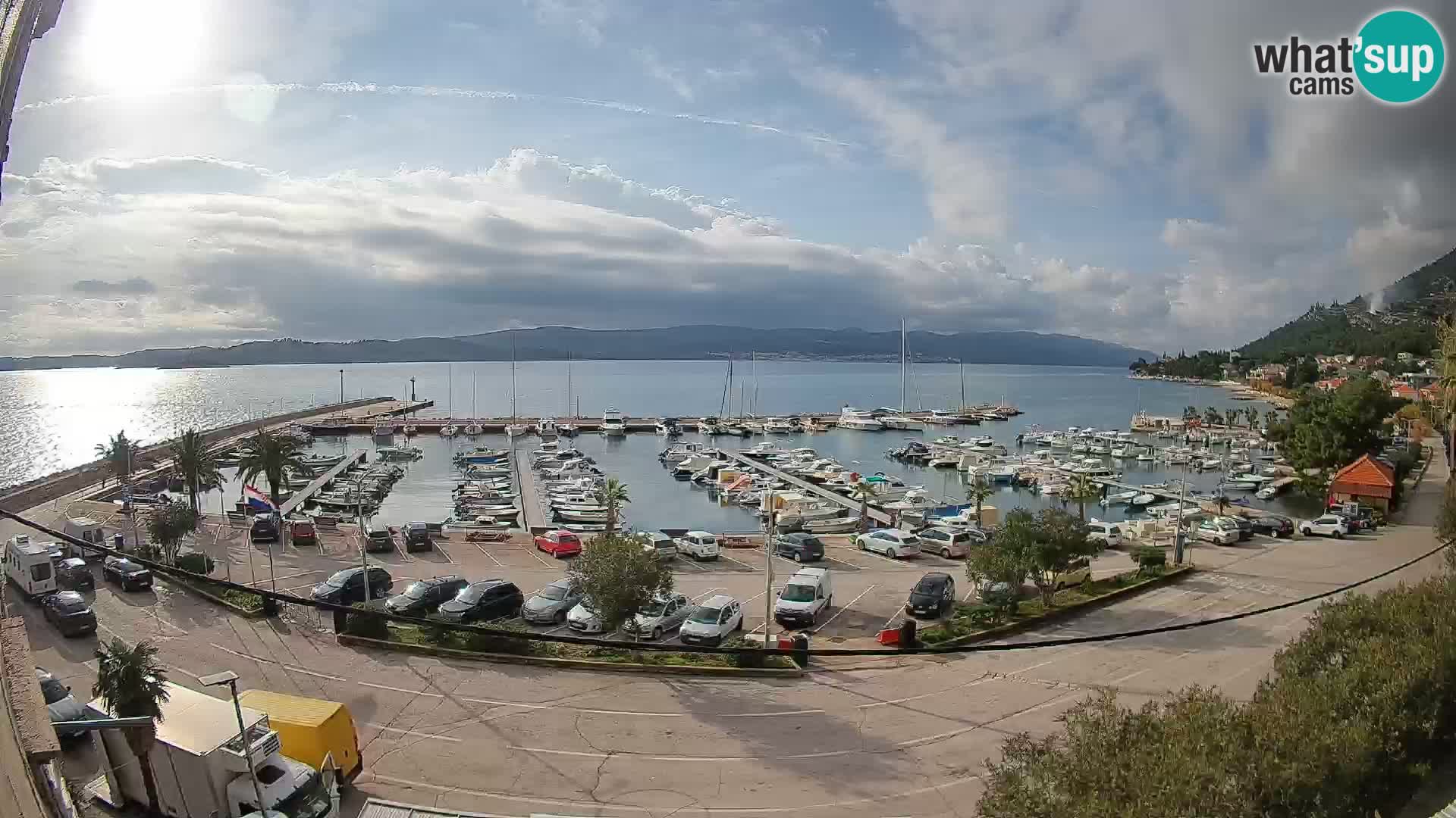 Web kamera Orebić Riva – Trajekt za Korčulu uživo