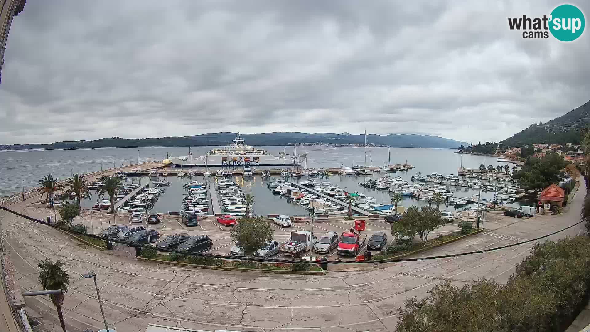 Web kamera Orebić Riva – Trajekt za Korčulu uživo