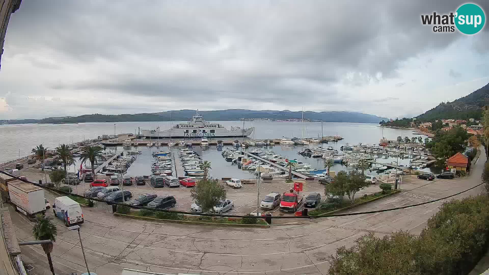 Web kamera Orebić Riva – Trajekt za Korčulu uživo