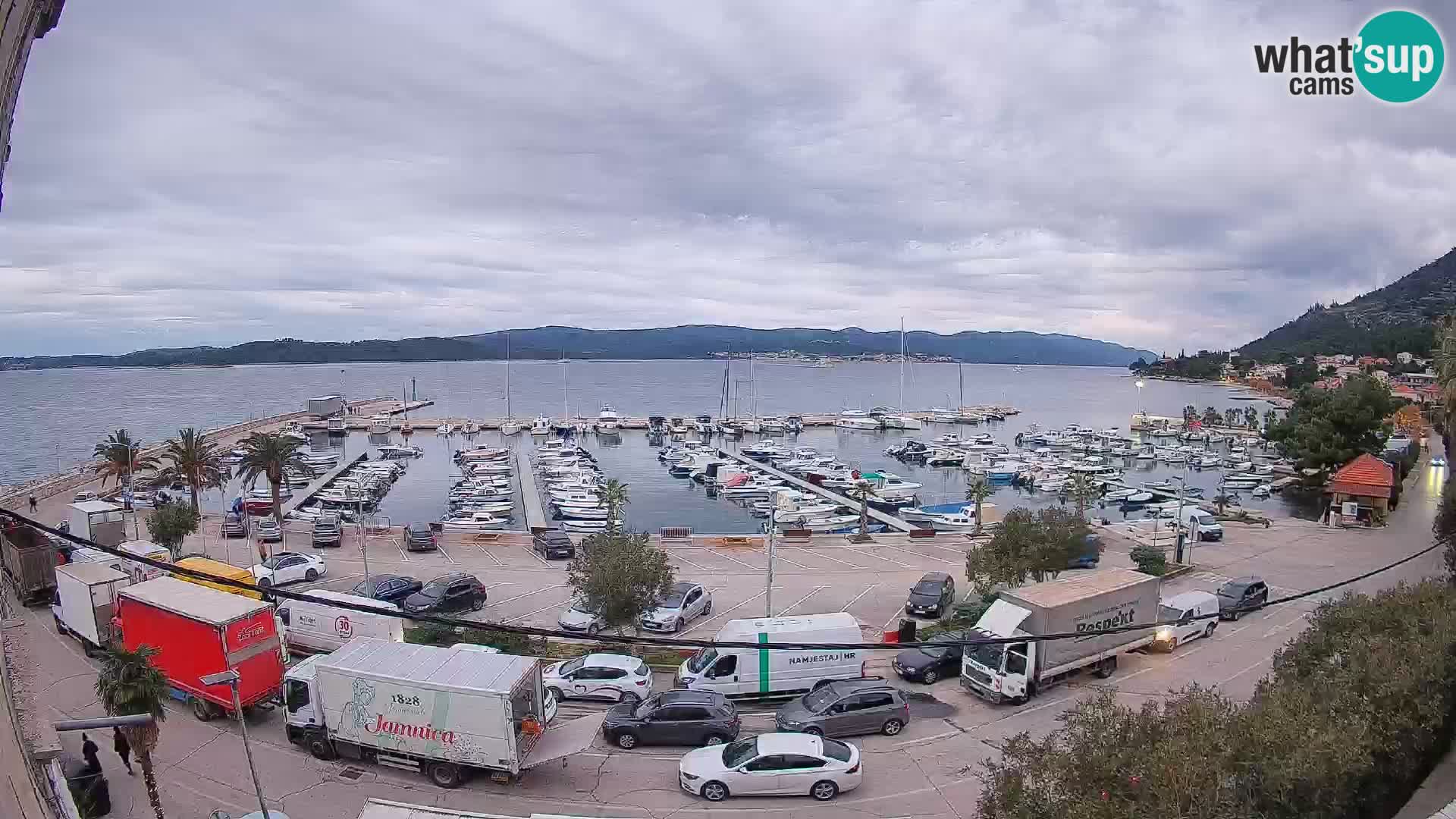 Spletna kamera Orebić Riva – Trajekt za Korčulo v živo