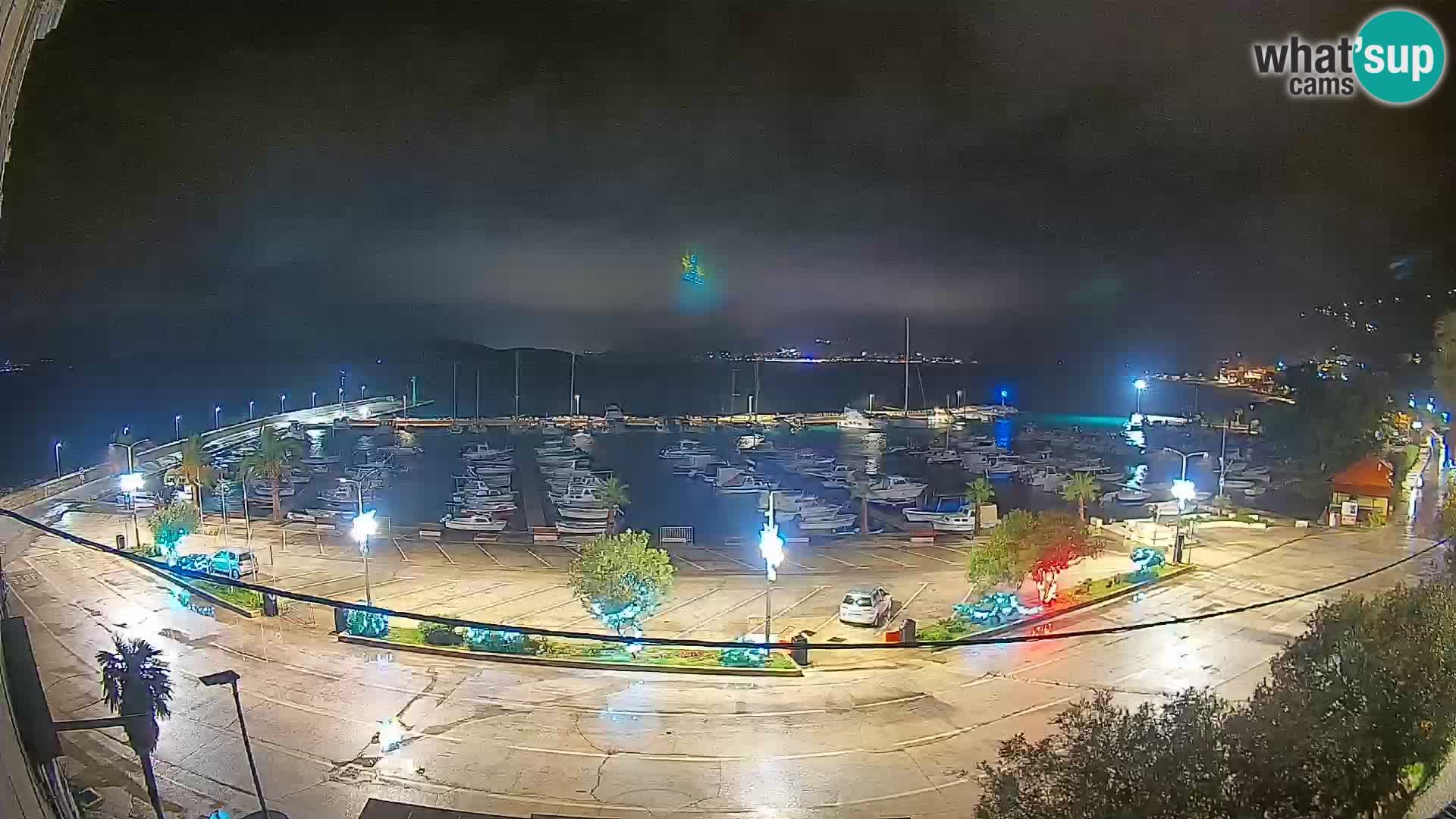 Web kamera Orebić Riva – Trajekt za Korčulu uživo