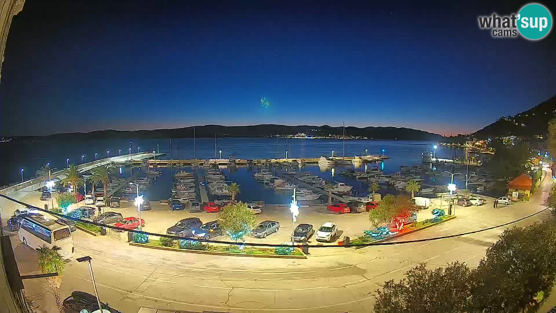 Webcam Orebić Riva – Ferry to Korčula Live