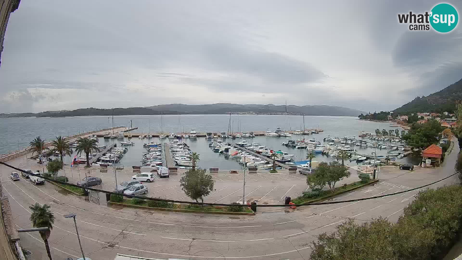 Web kamera Orebić Riva – Trajekt za Korčulu uživo