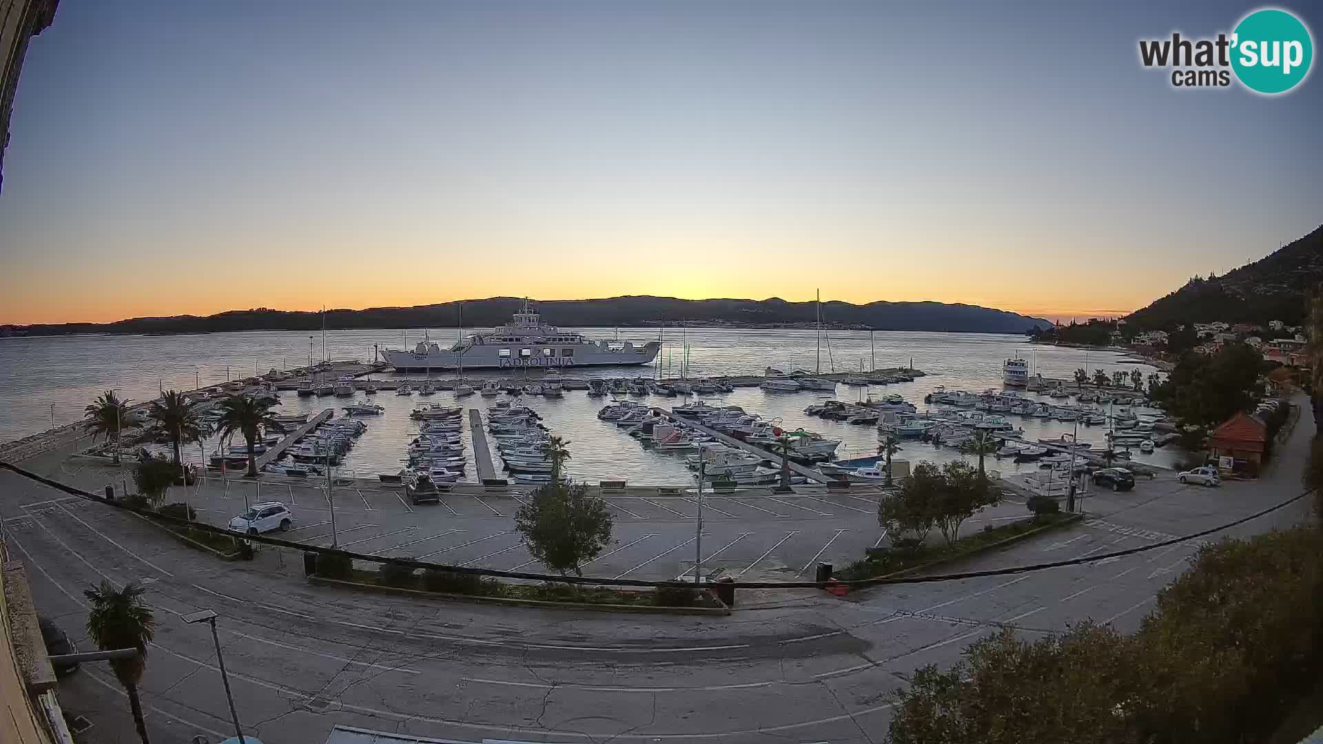 Webcam Orebić Riva – Ferry to Korčula Live