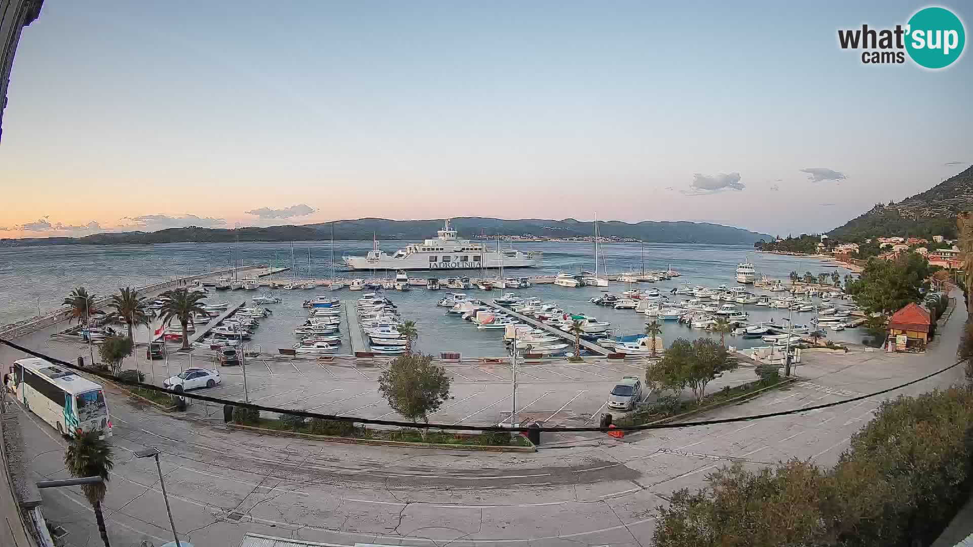 Webcam Orebić Riva – Ferry to Korčula Live