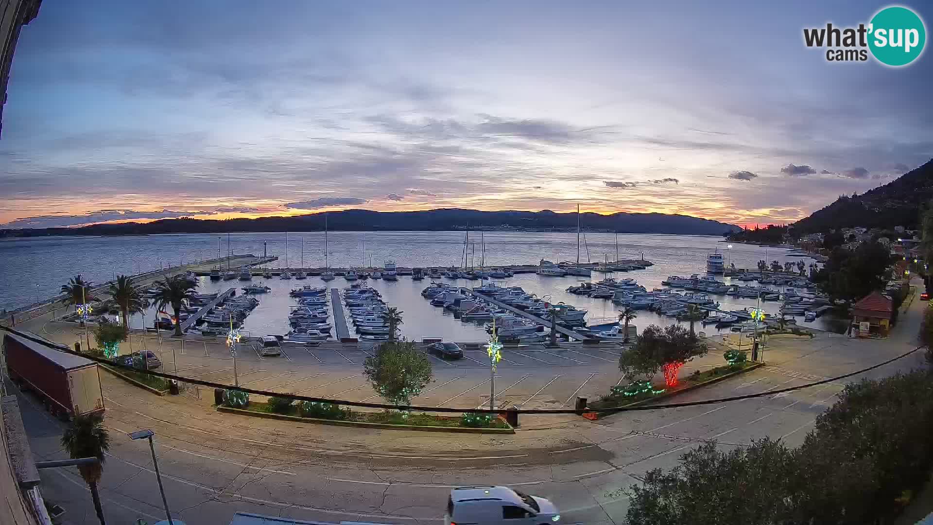 Webcam Orebić Uferpromenade – Fähre nach Korčula Live