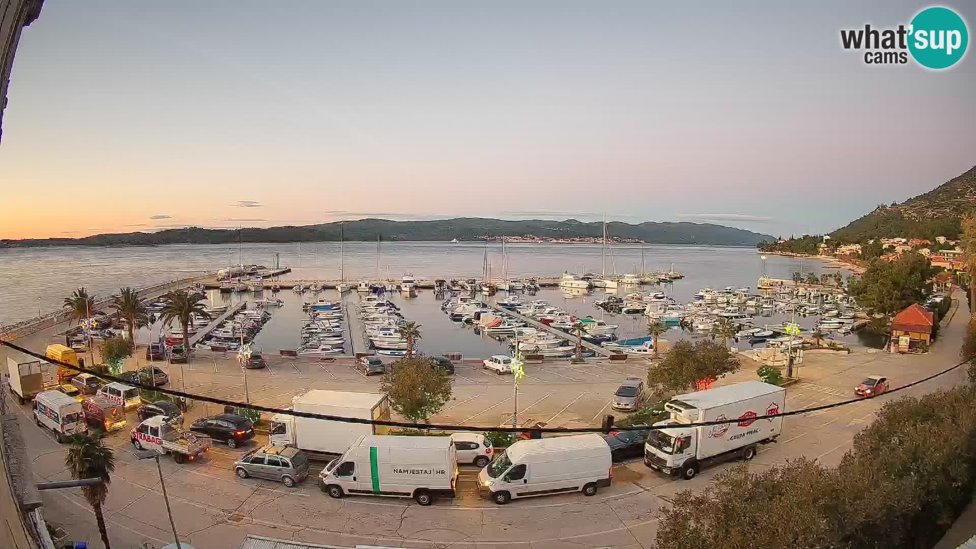 Spletna kamera Orebić Riva – Trajekt za Korčulo v živo