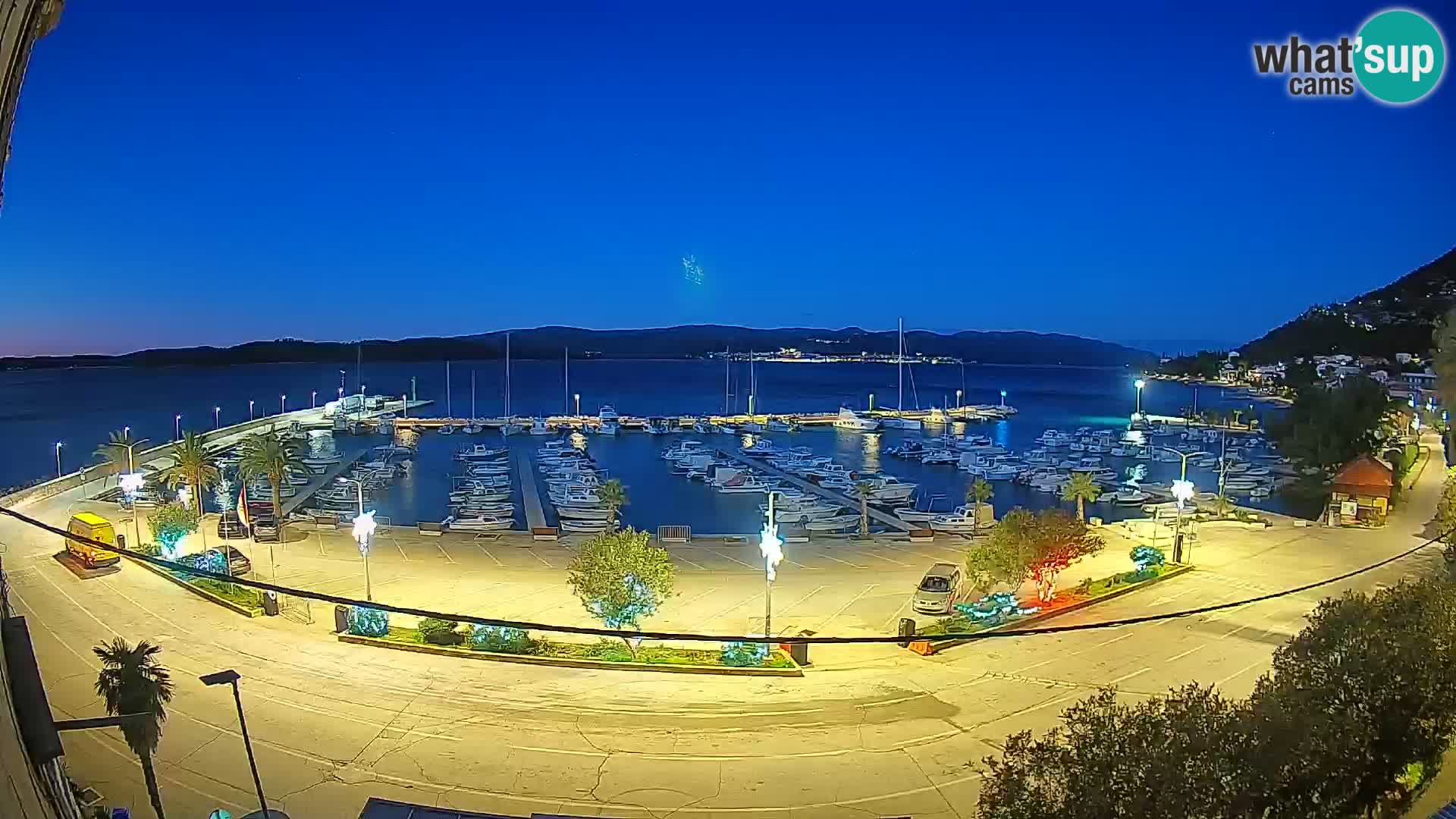 Spletna kamera Orebić Riva – Trajekt za Korčulo v živo