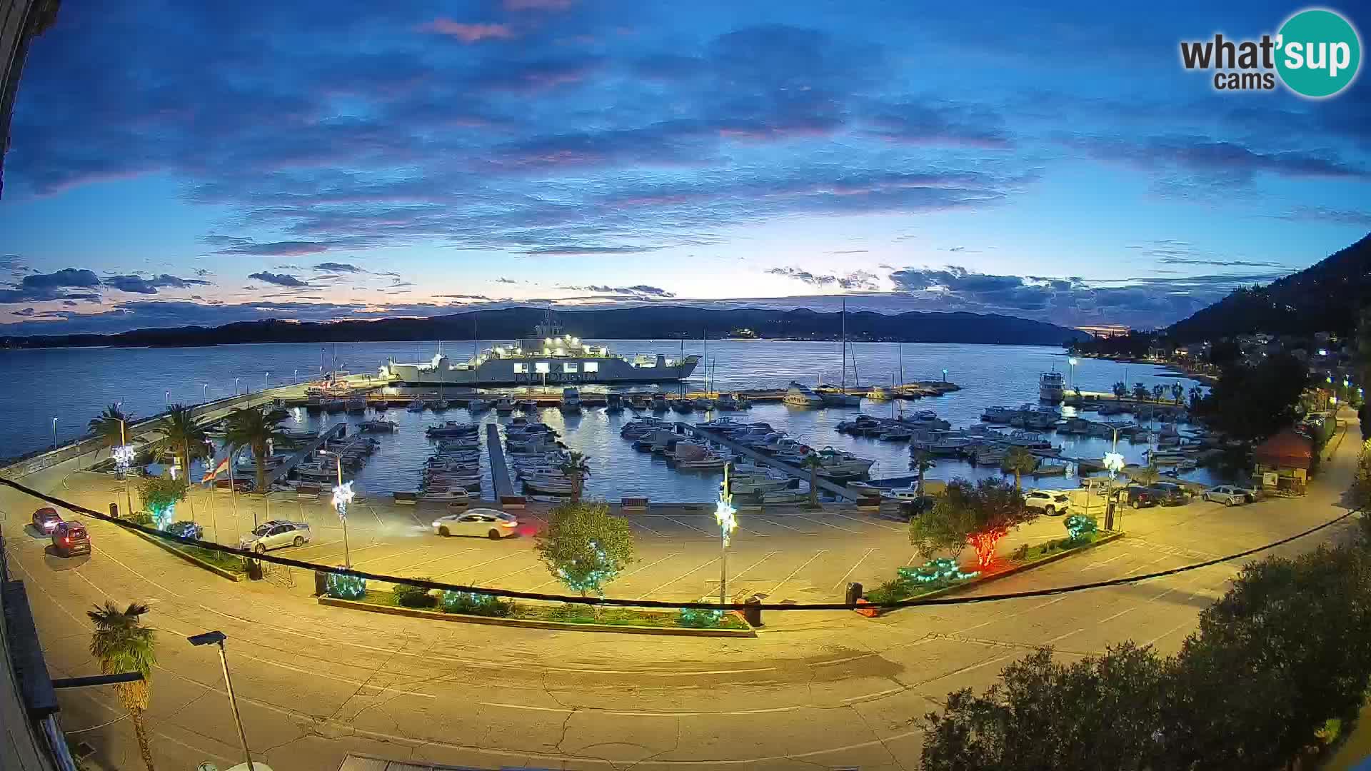 Webcam Orebić Riva – Ferry to Korčula Live