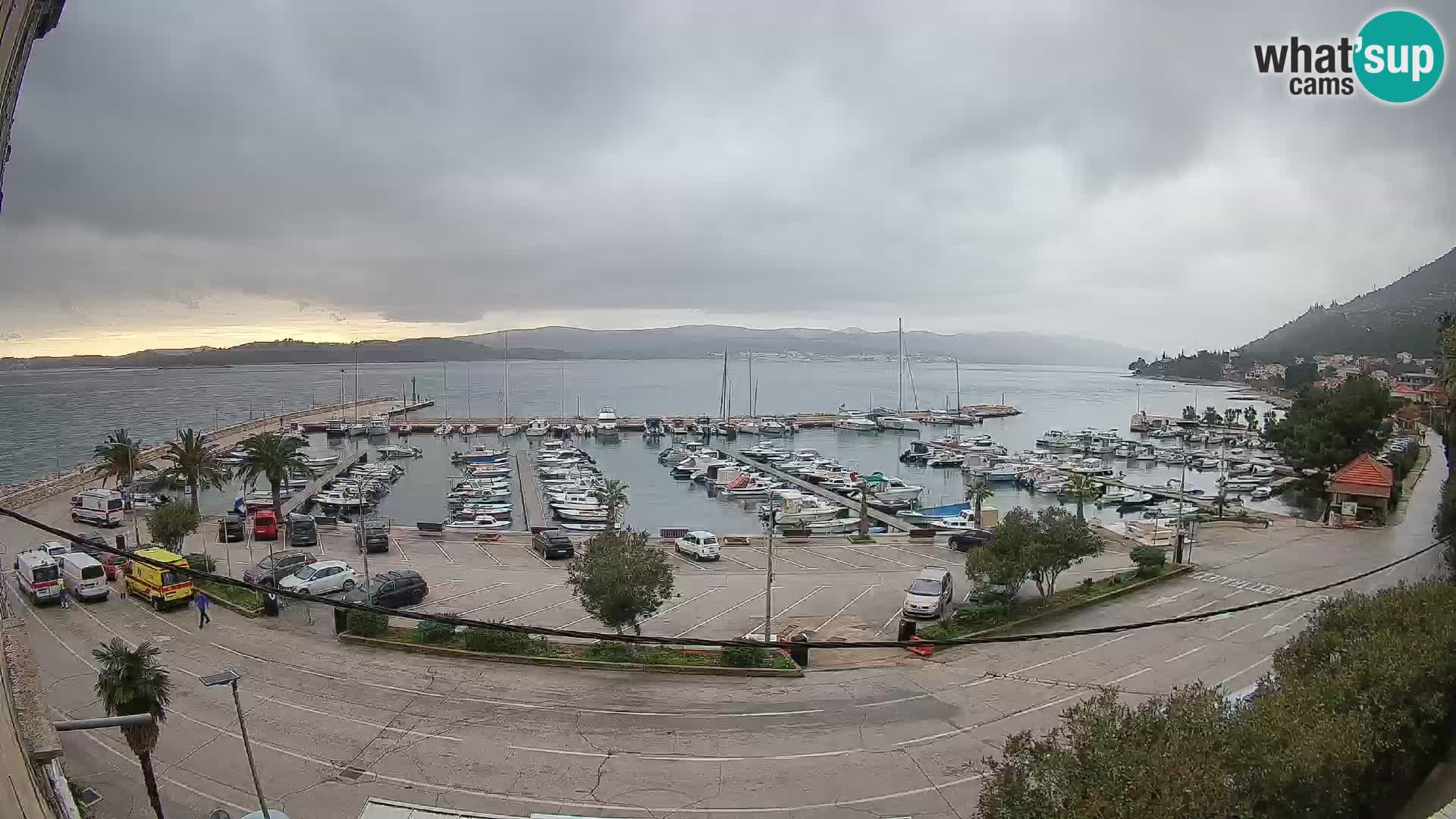 Spletna kamera Orebić Riva – Trajekt za Korčulo v živo