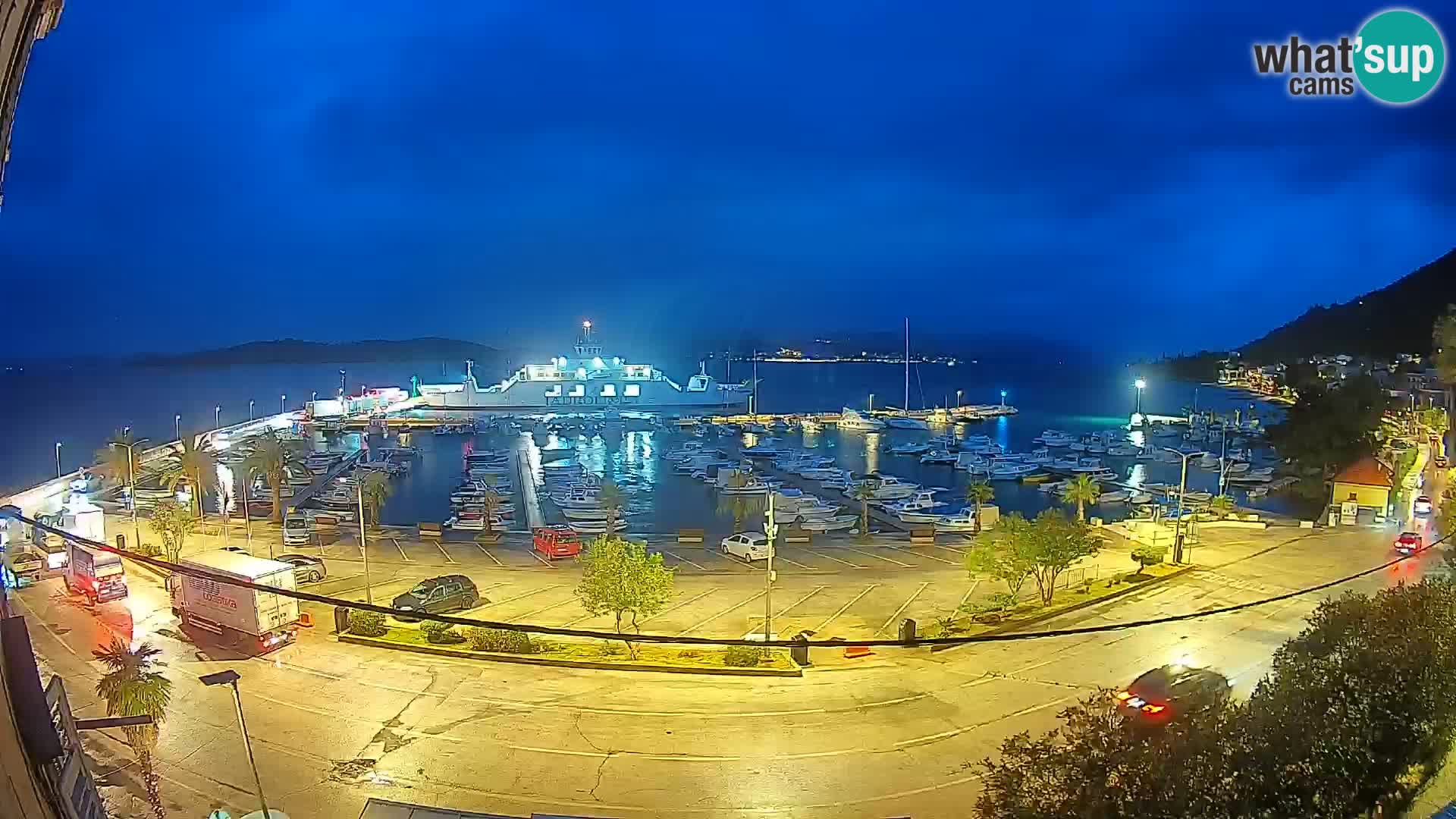 Webcam Orebić Riva – Ferry to Korčula Live