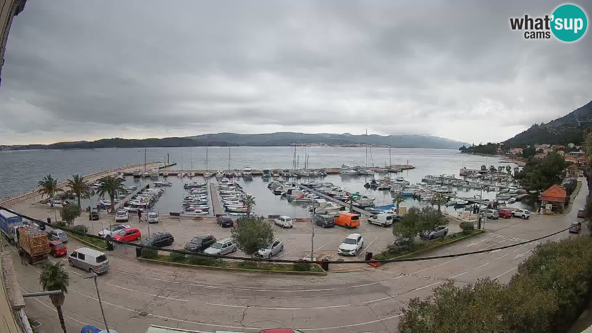 Web kamera Orebić Riva – Trajekt za Korčulu uživo