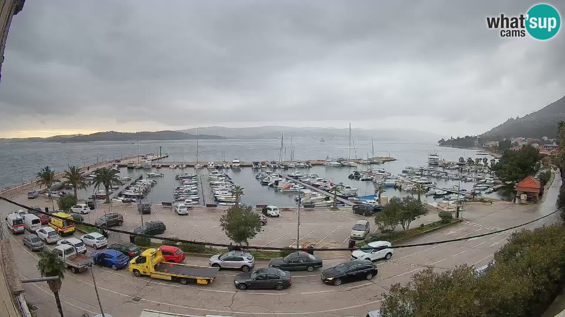 Spletna kamera Orebić Riva – Trajekt za Korčulo v živo