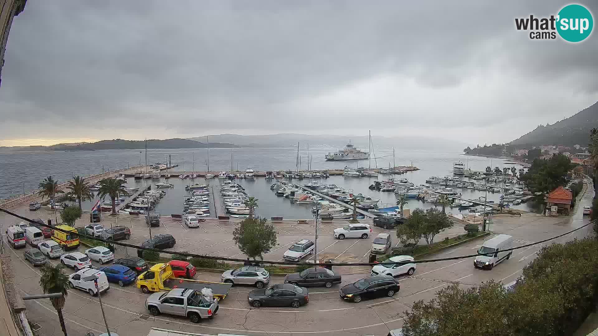Spletna kamera Orebić Riva – Trajekt za Korčulo v živo