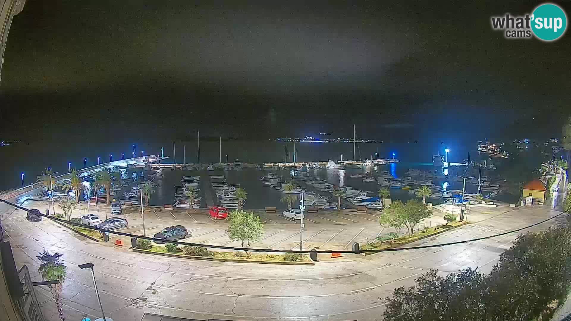 Web kamera Orebić Riva – Trajekt za Korčulu uživo