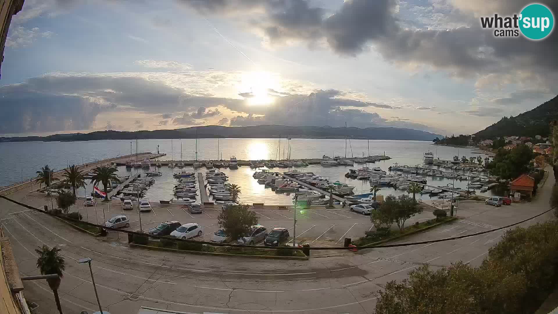 Web kamera Orebić Riva – Trajekt za Korčulu uživo