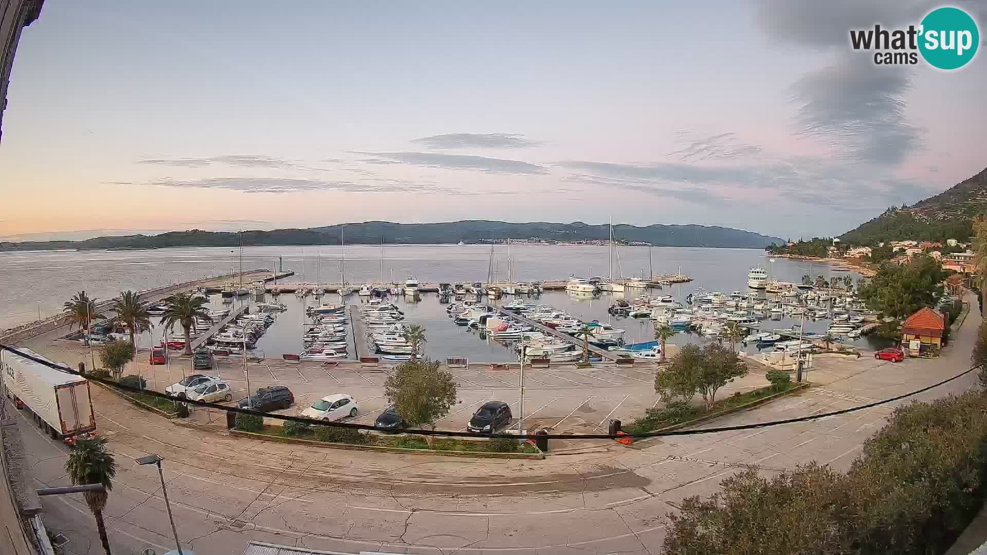 Webcam Orebić Riva – Ferry to Korčula Live