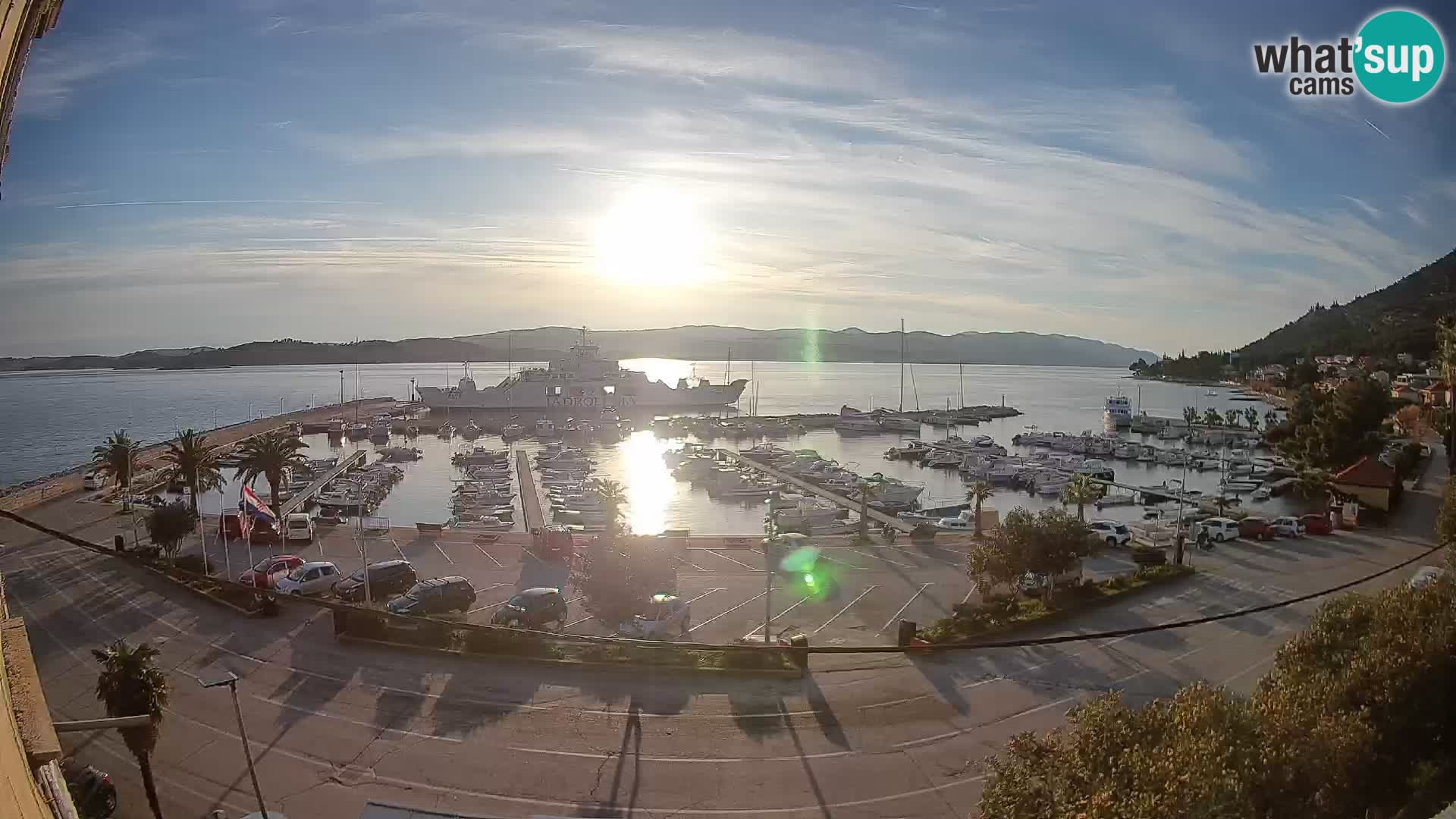 Spletna kamera Orebić Riva – Trajekt za Korčulo v živo