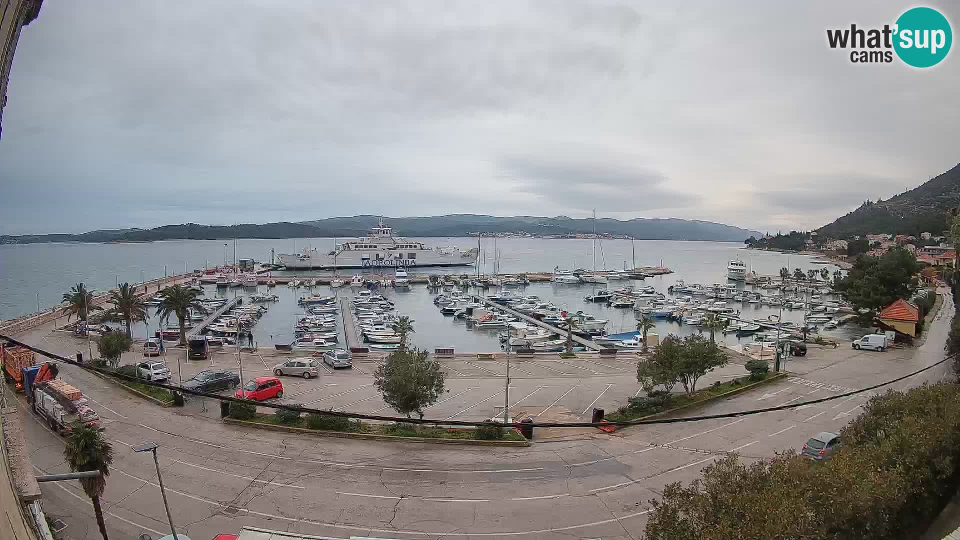 Spletna kamera Orebić Riva – Trajekt za Korčulo v živo