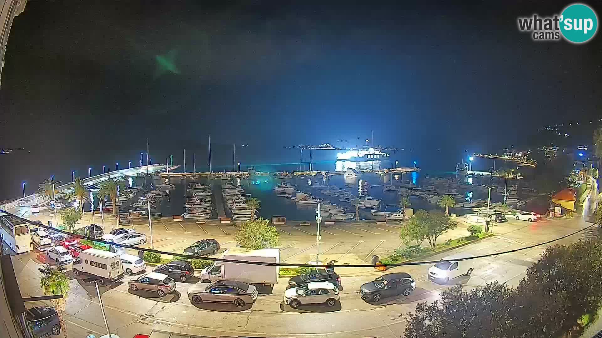 Web kamera Orebić Riva – Trajekt za Korčulu uživo