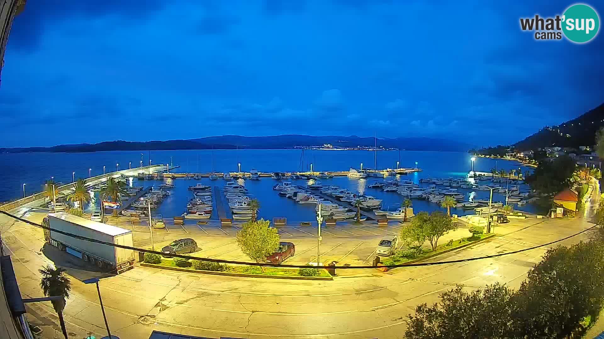 Webcam Orebić Riva – Ferry to Korčula Live