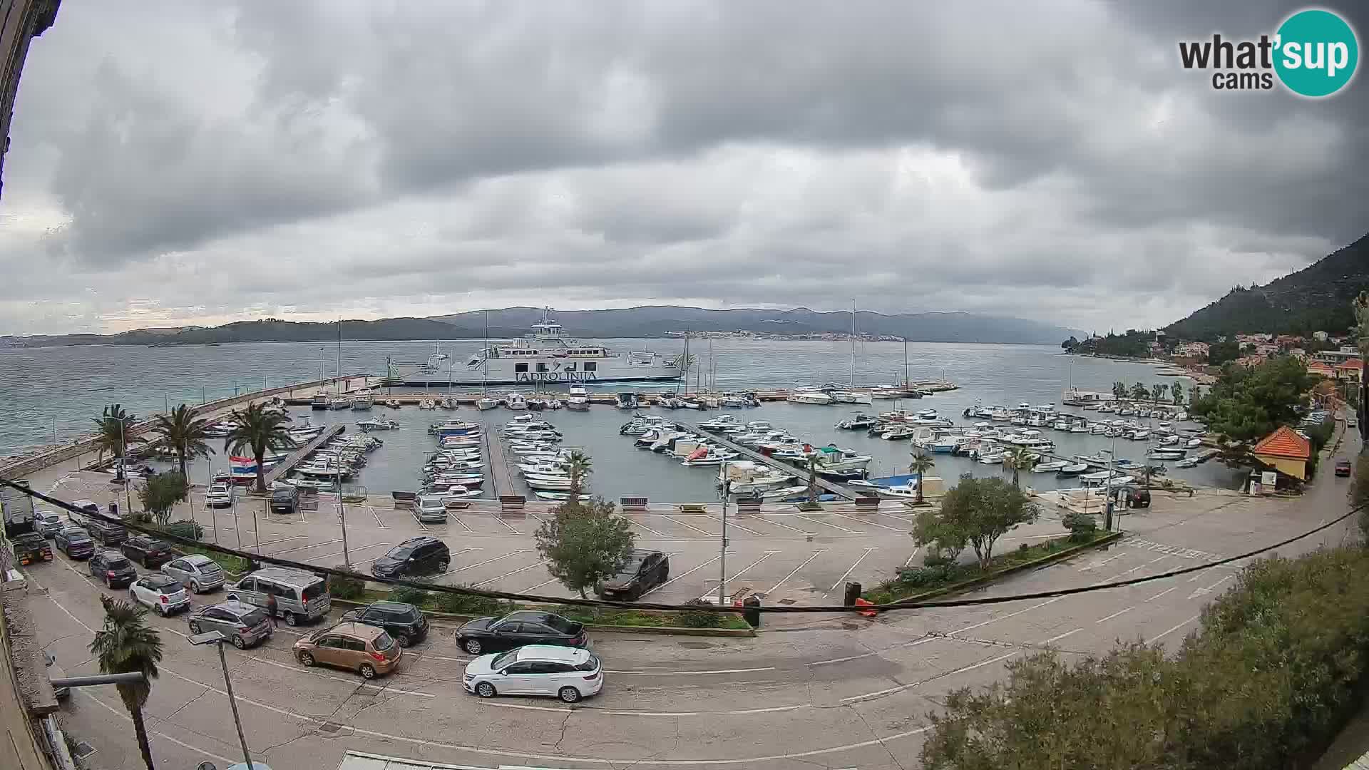 Web kamera Orebić Riva – Trajekt za Korčulu uživo