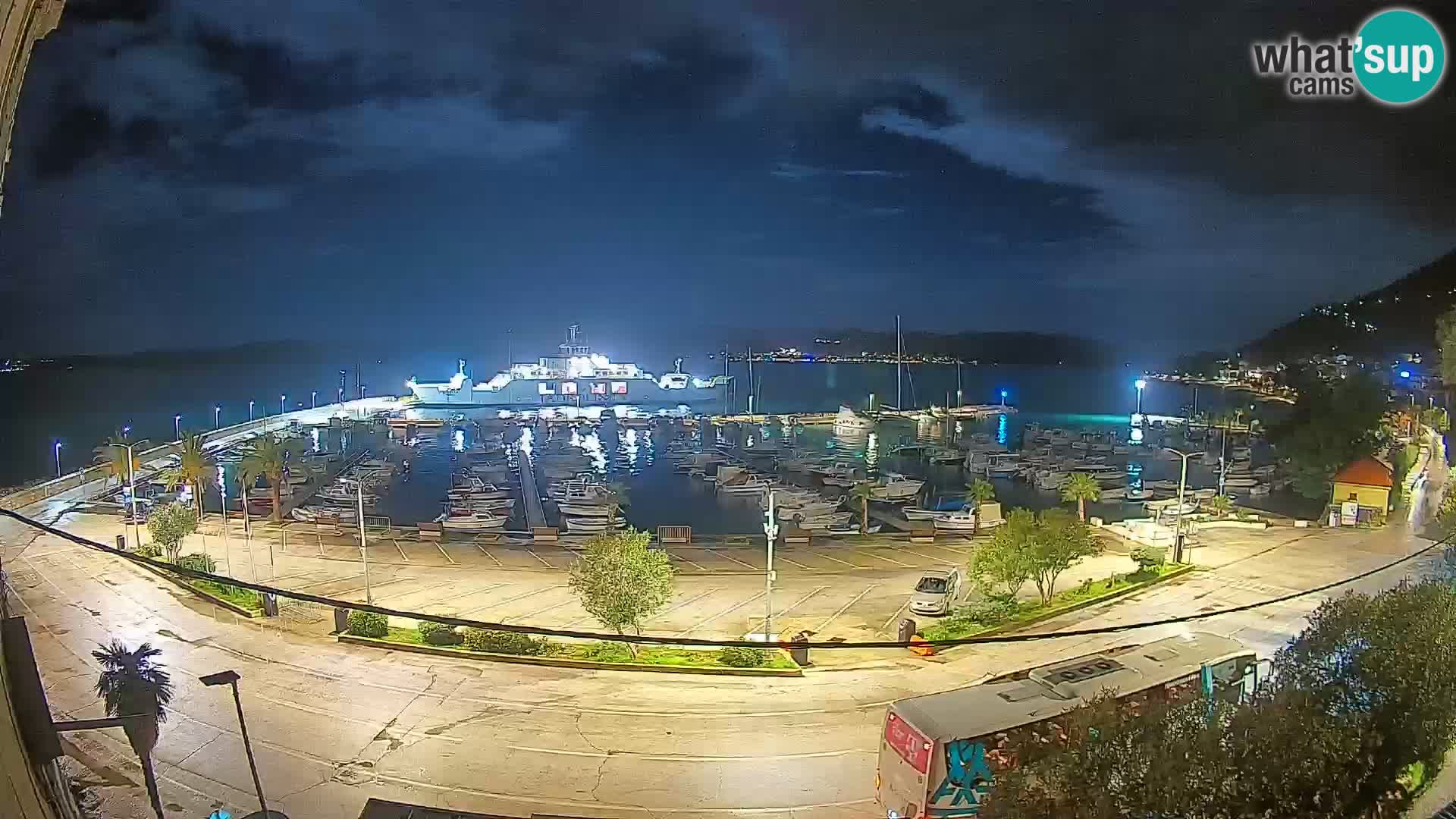 Webcam Orebić Uferpromenade – Fähre nach Korčula Live